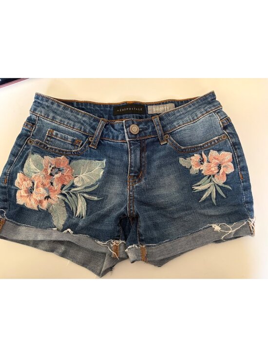 Aeropostale Pants - Aeropostale Shorty Ladies Floral Embroidered Distressed Denim Shorts Size 0 Blue
